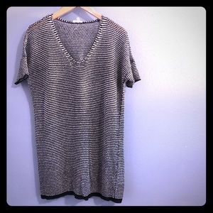 Eileen Fisher vneck sweater